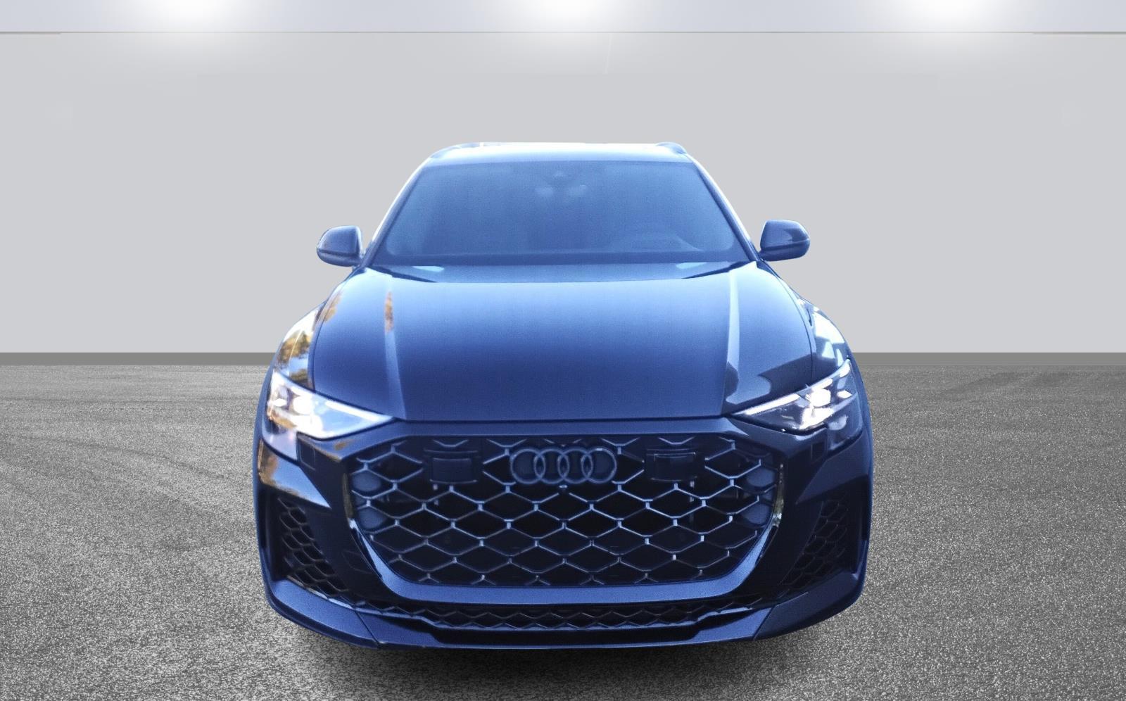 2026 Audi RS Q8 performance