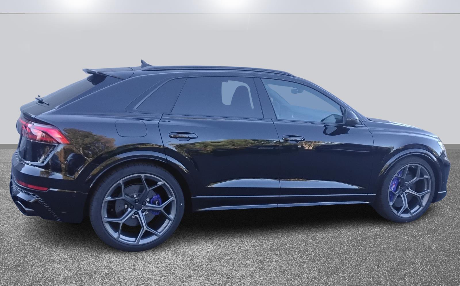 2026 Audi RS Q8 performance