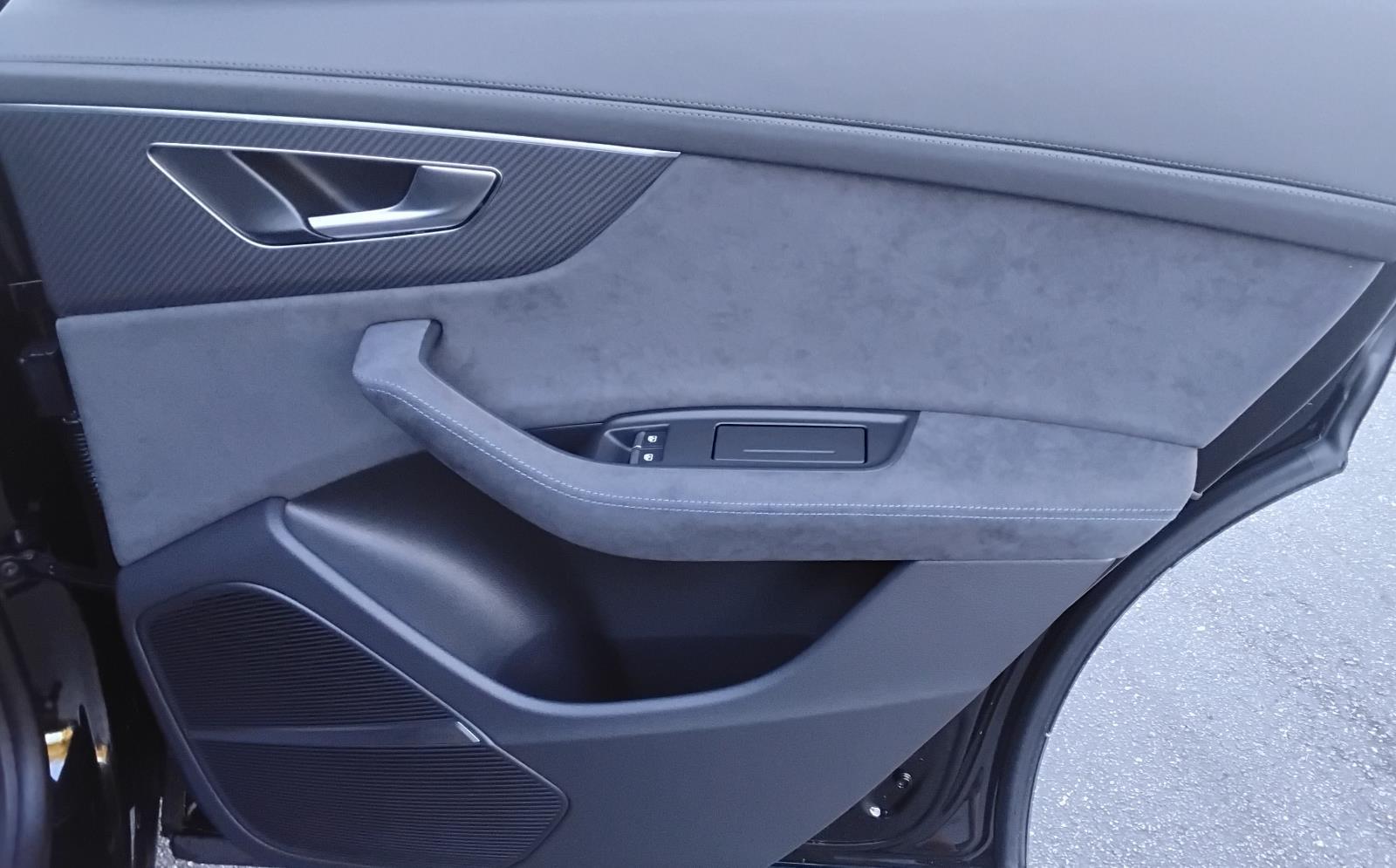 2026 Audi RS Q8 performance