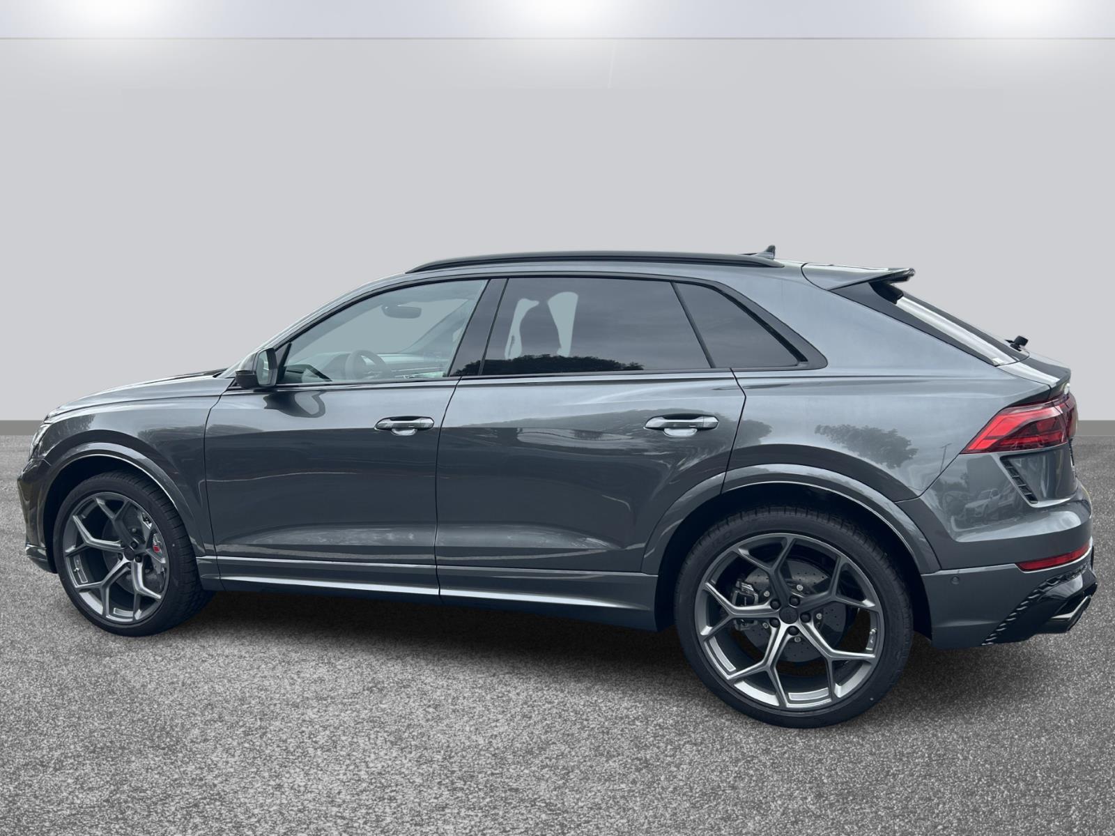 2026 Audi RS Q8 performance