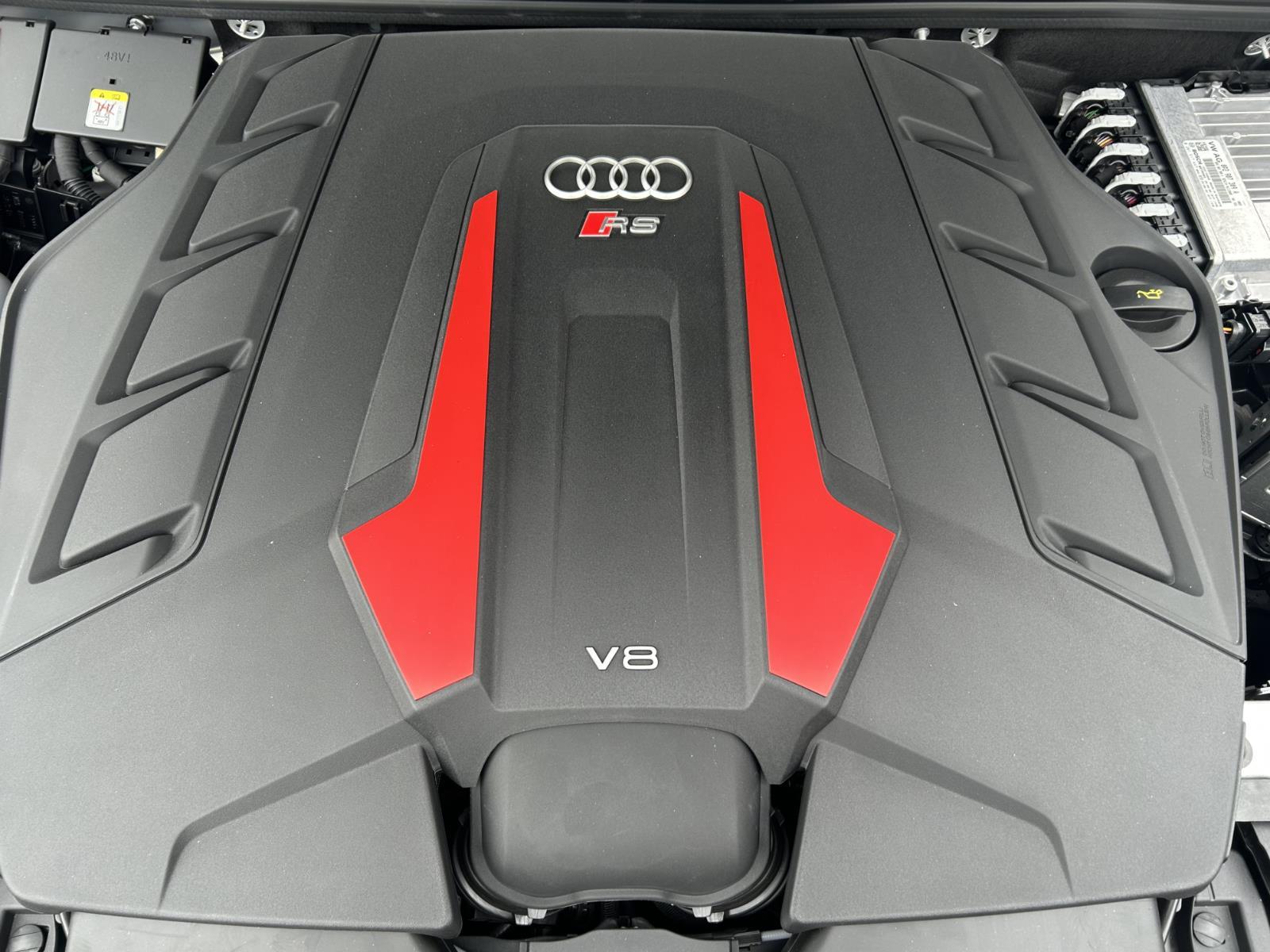 2026 Audi RS Q8 performance