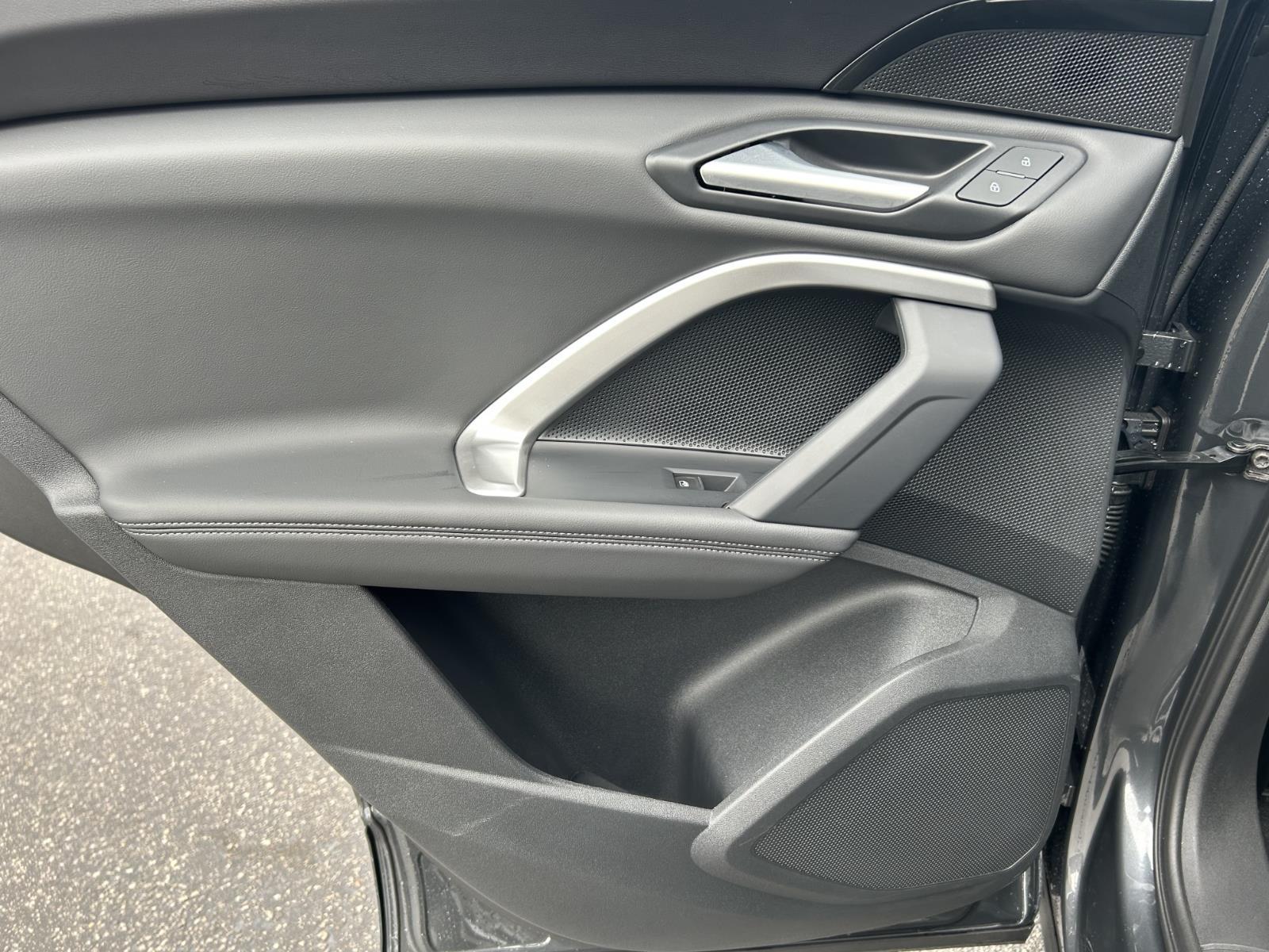 2025 Audi Q5 Premium