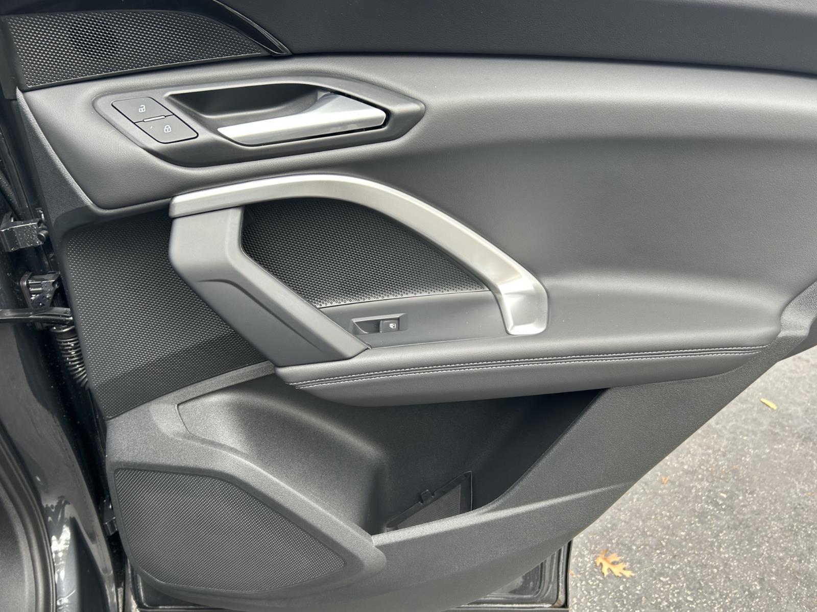 2025 Audi Q5 Premium