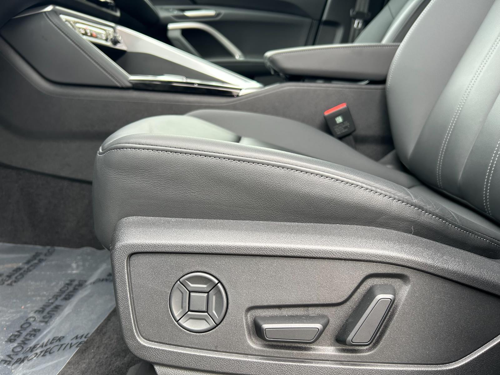 2025 Audi Q5 Premium