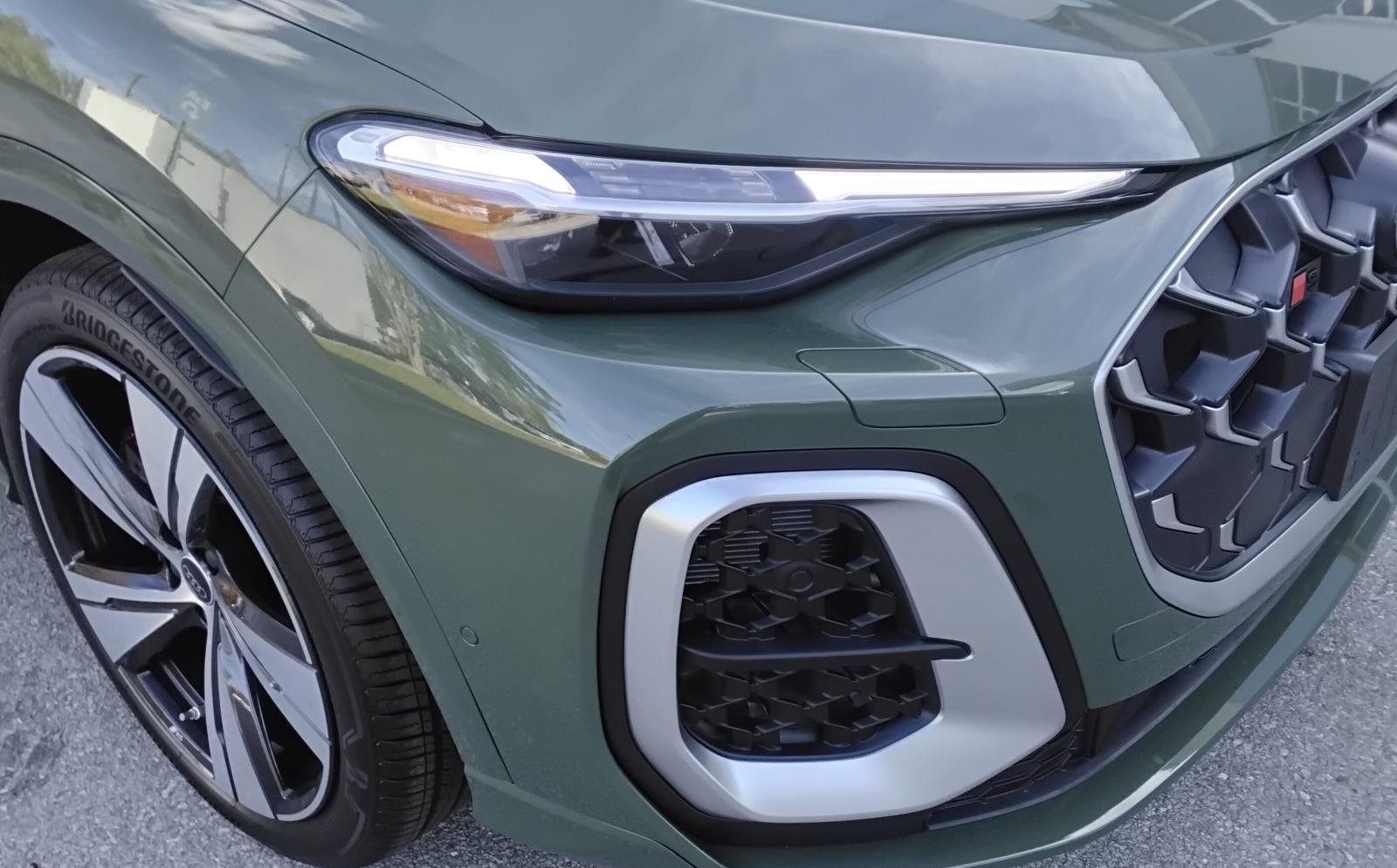 2025 Audi SQ5 Premium Plus