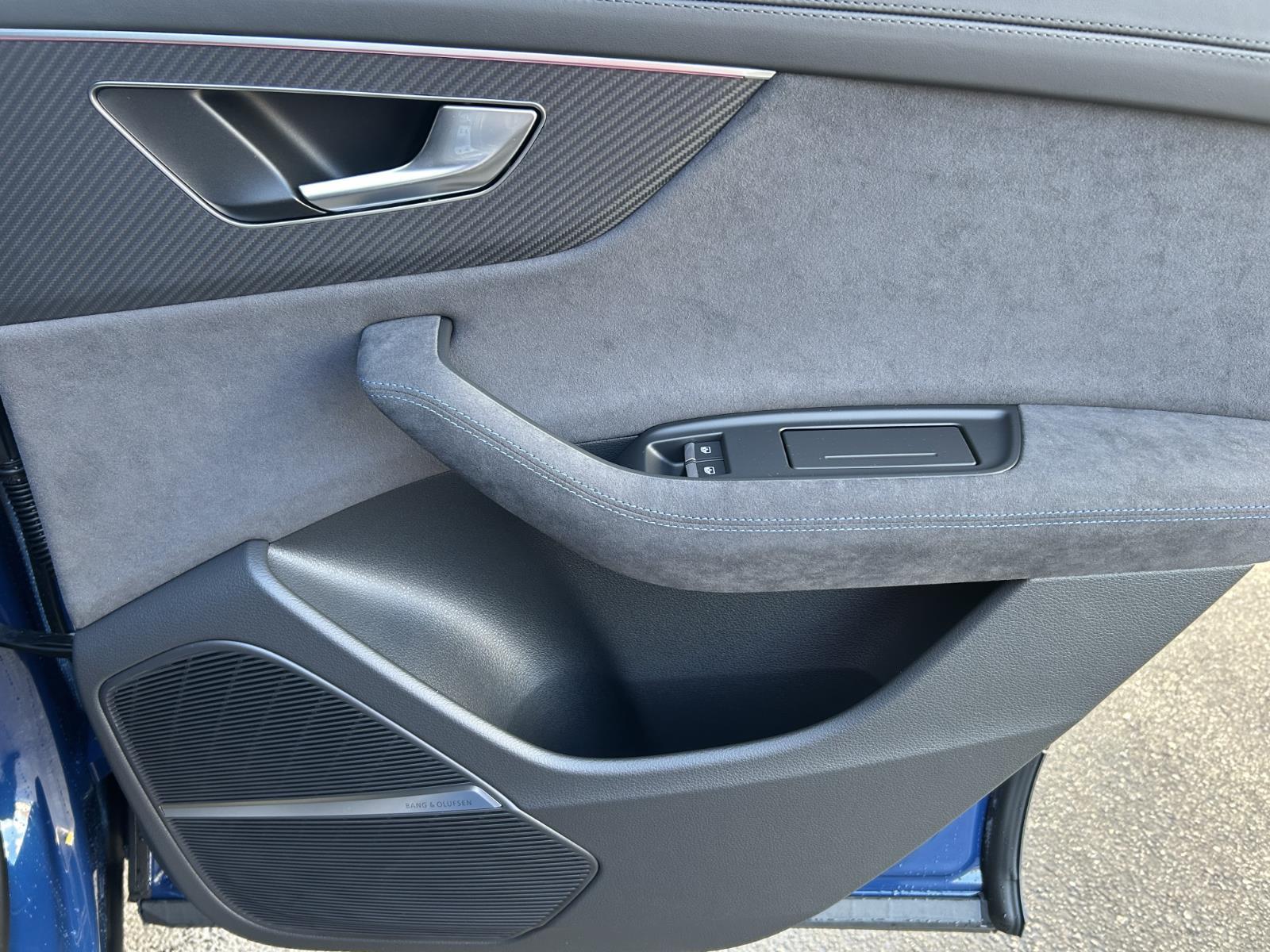 2026 Audi RS Q8 performance