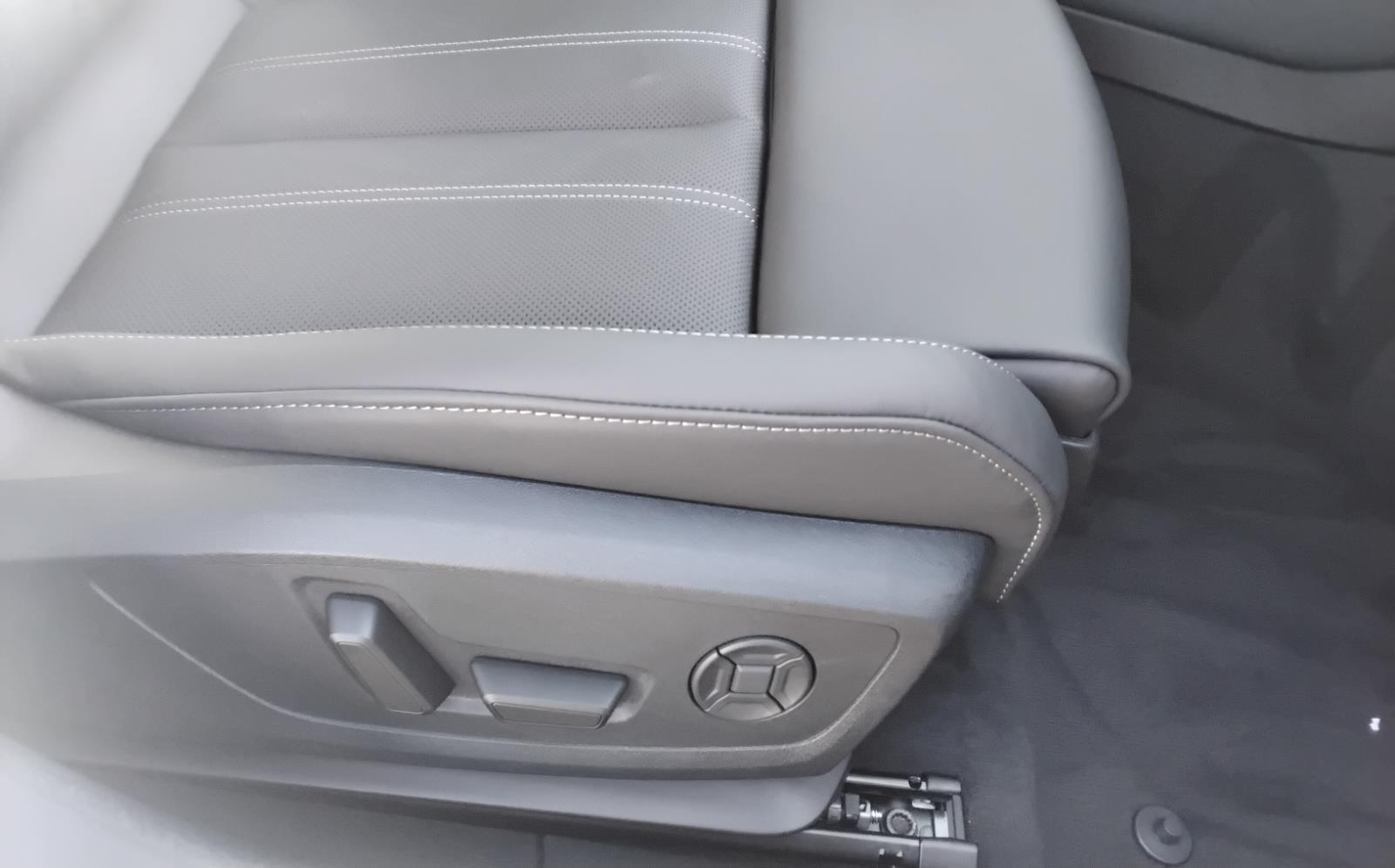 2026 Audi A6 Sedan Premium Plus