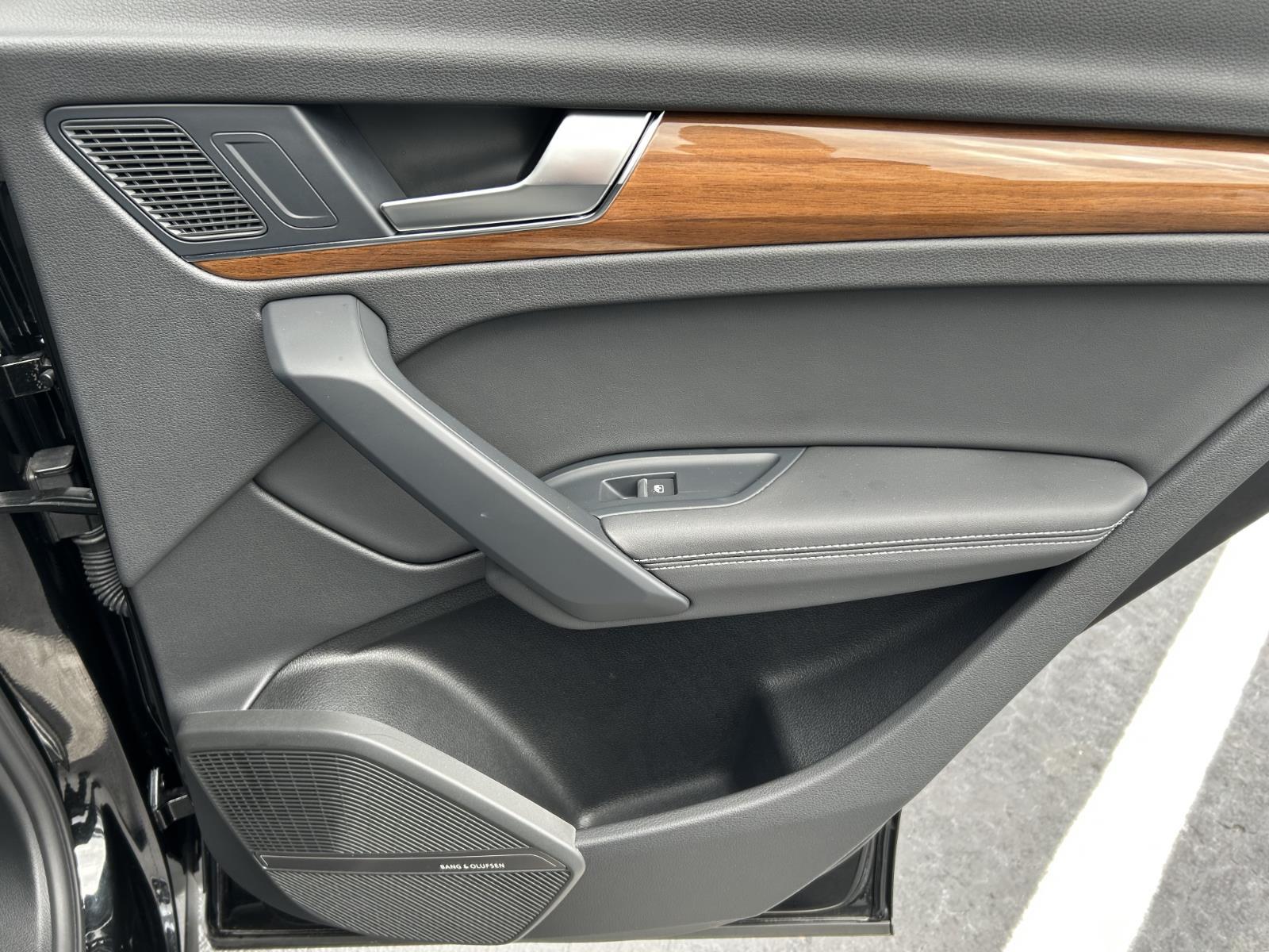 2024 Audi Q5 S line Premium Plus