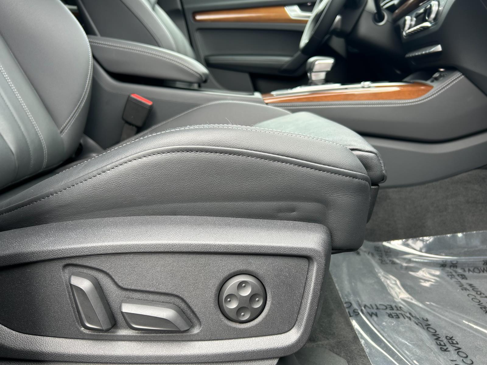 2024 Audi Q5 S line Premium Plus