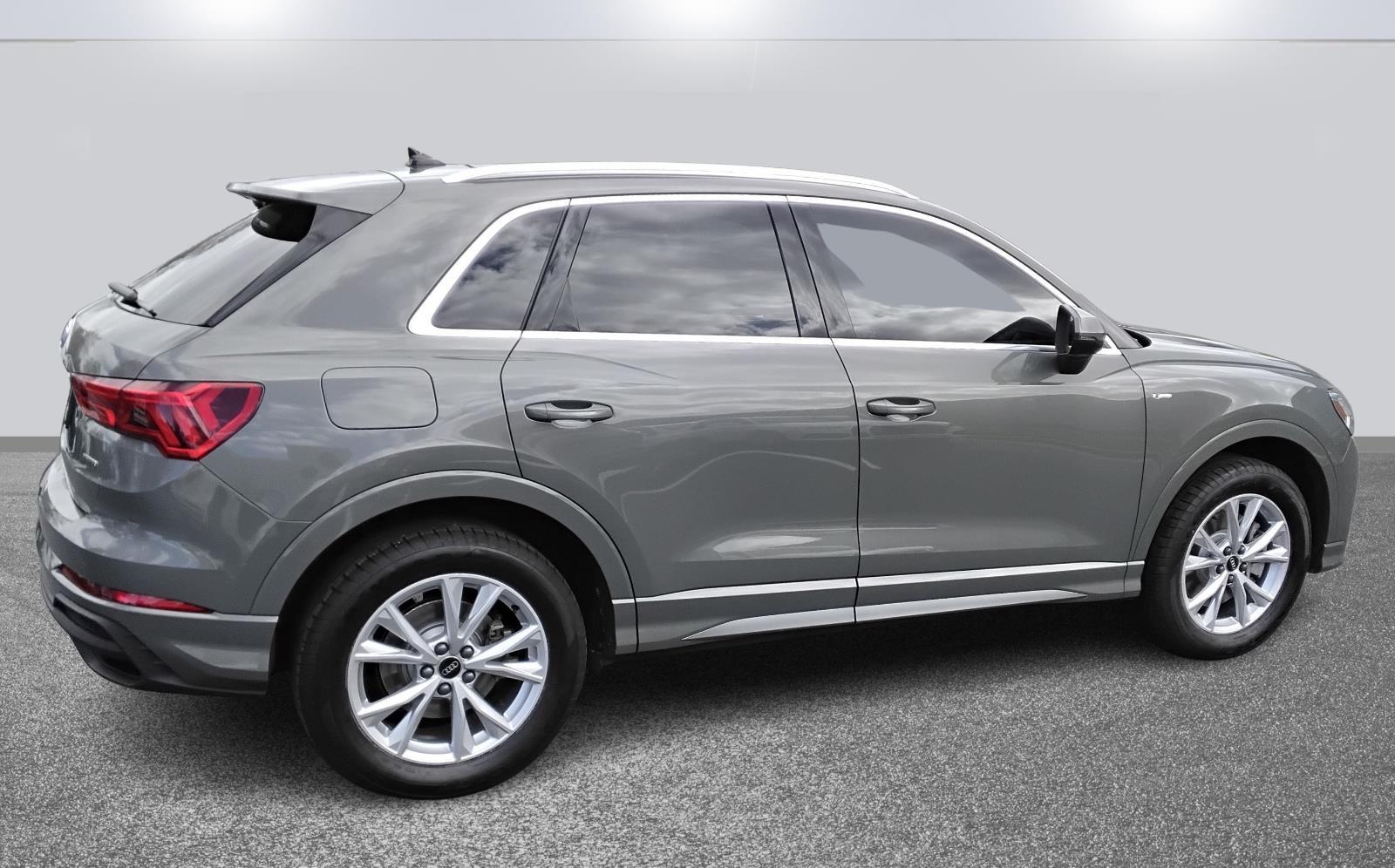 2022 Audi Q3 S line Premium Plus