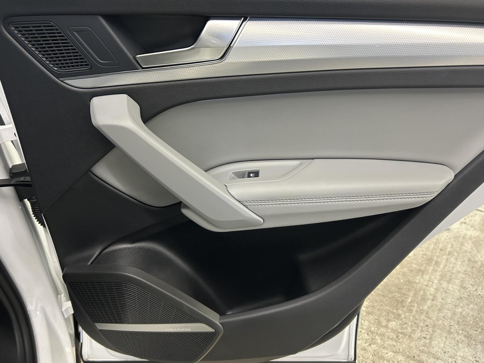 2024 Audi Q5 S line Premium Plus