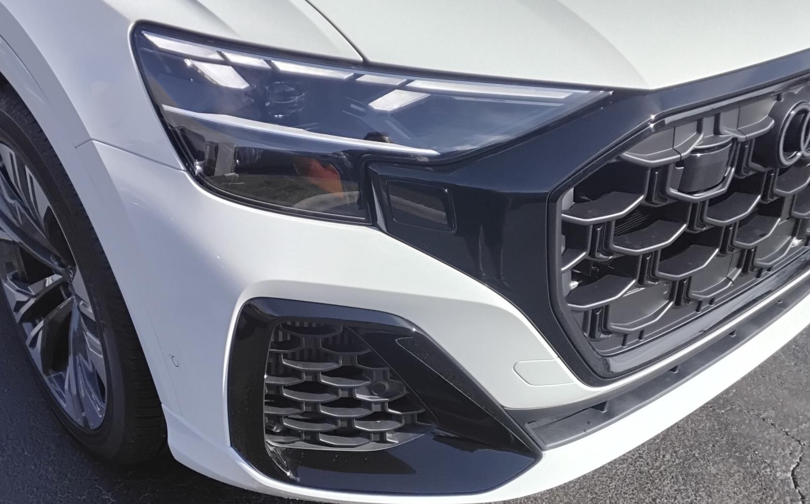 2026 Audi Q8 Premium Plus