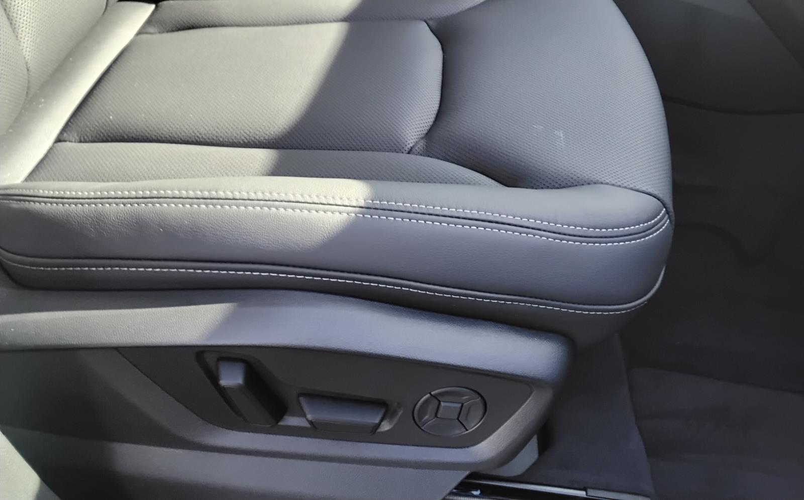 2026 Audi Q8 Premium Plus