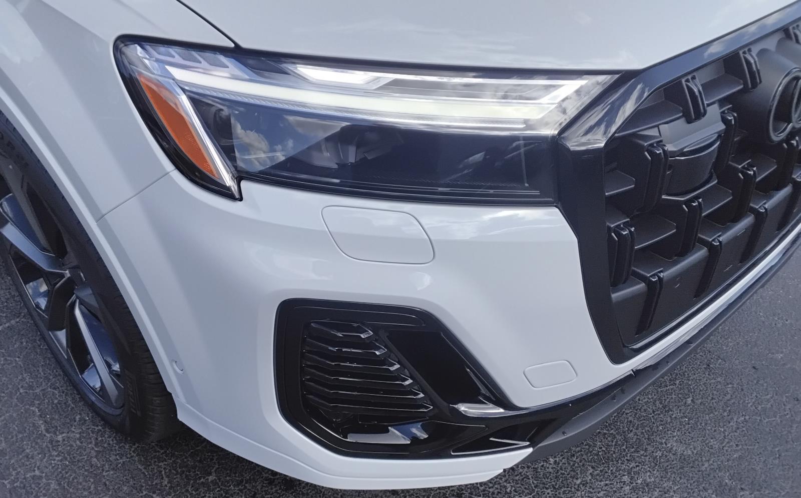 2026 Audi Q7 Premium Plus