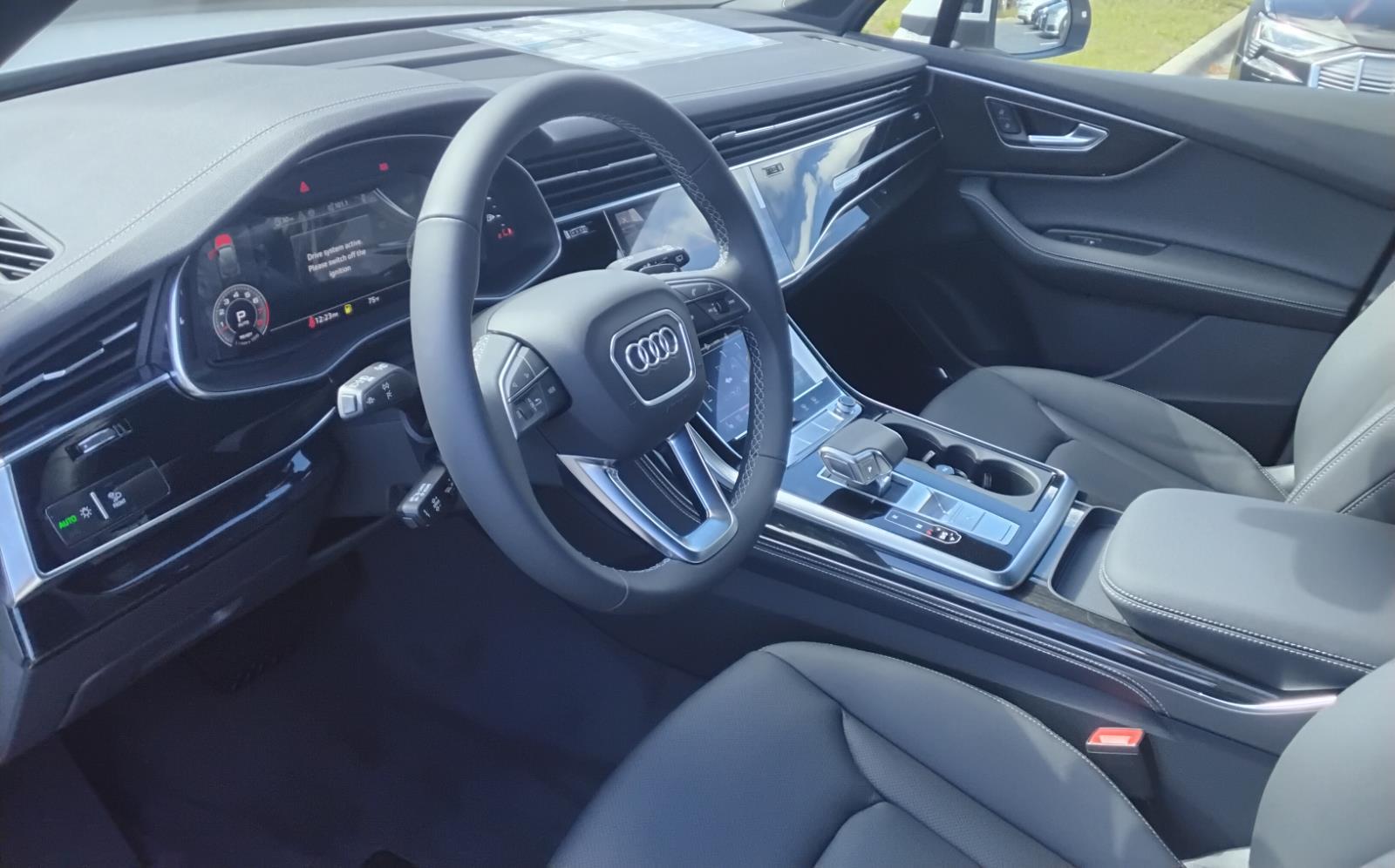 2026 Audi Q7 Premium Plus