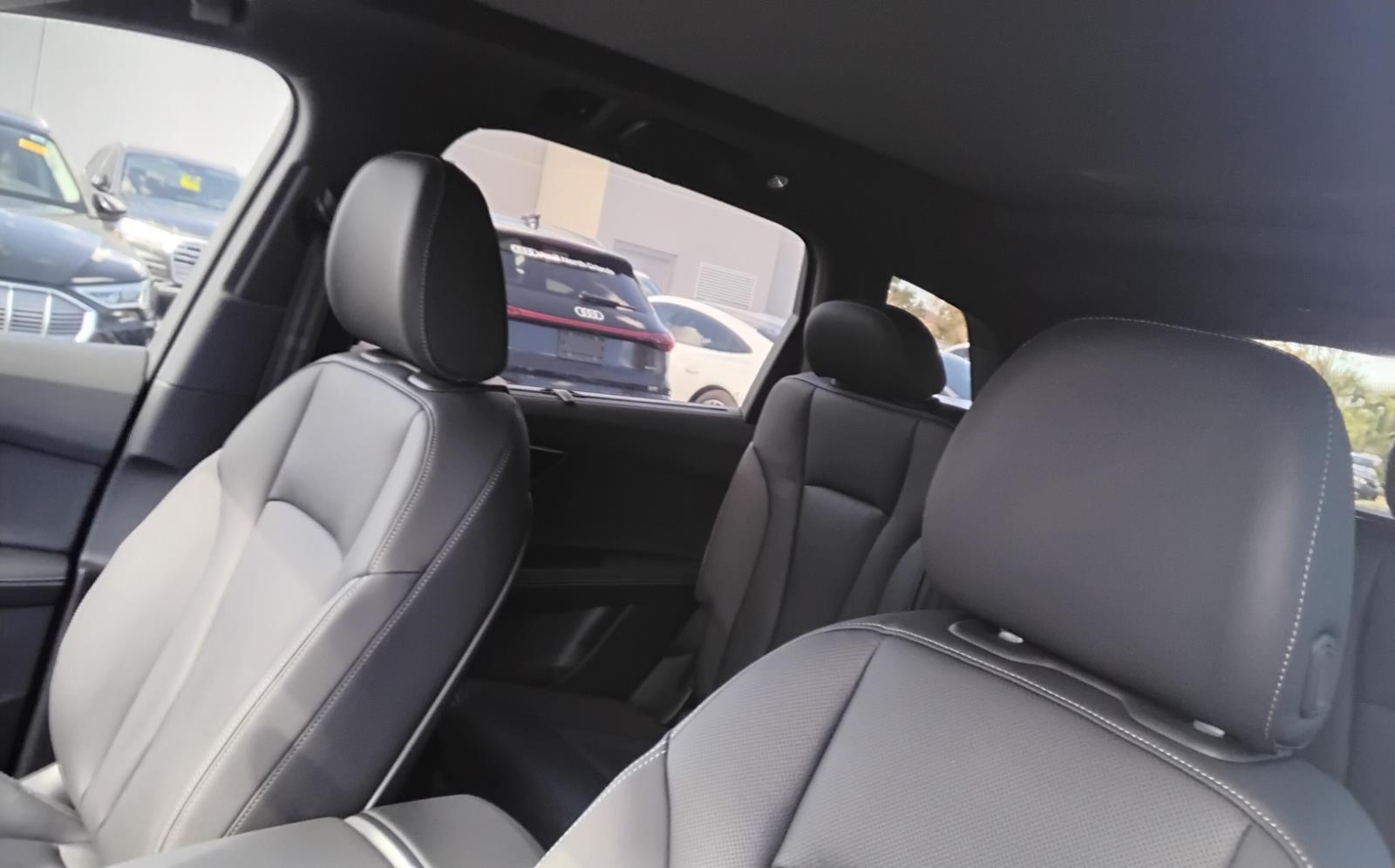 2026 Audi Q7 Premium Plus