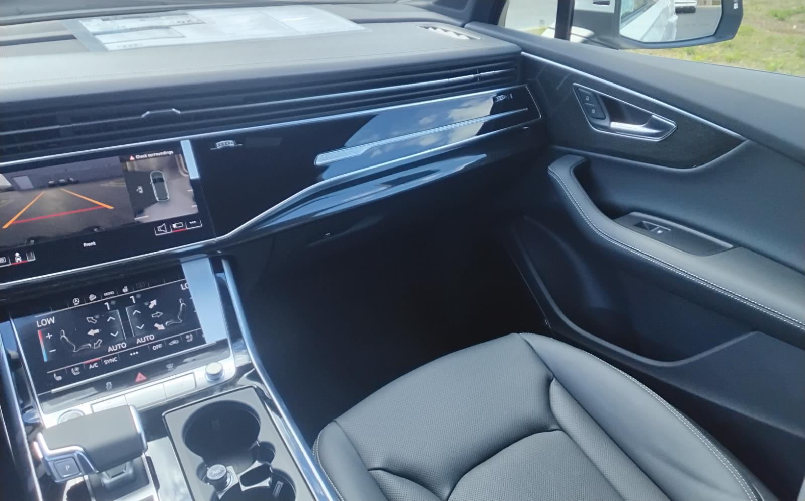 2026 Audi Q7 Premium Plus