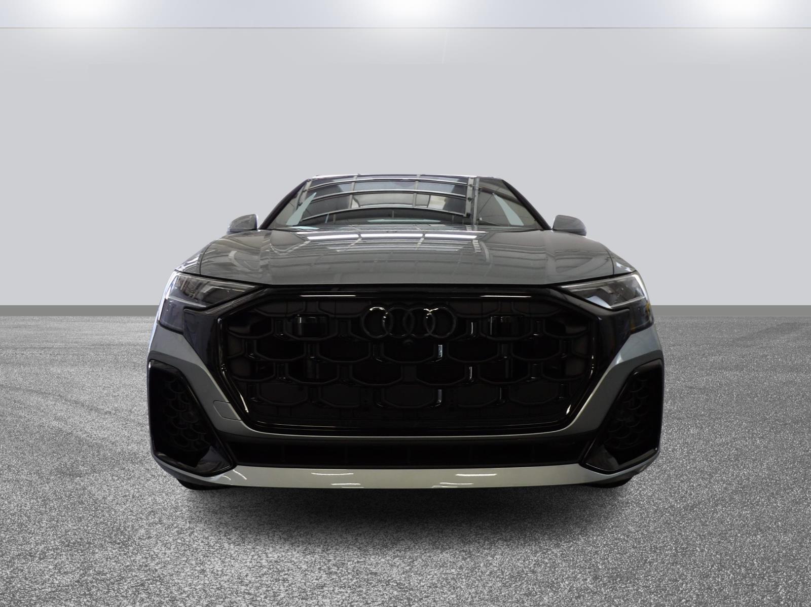 2025 Audi Q8 Premium Plus