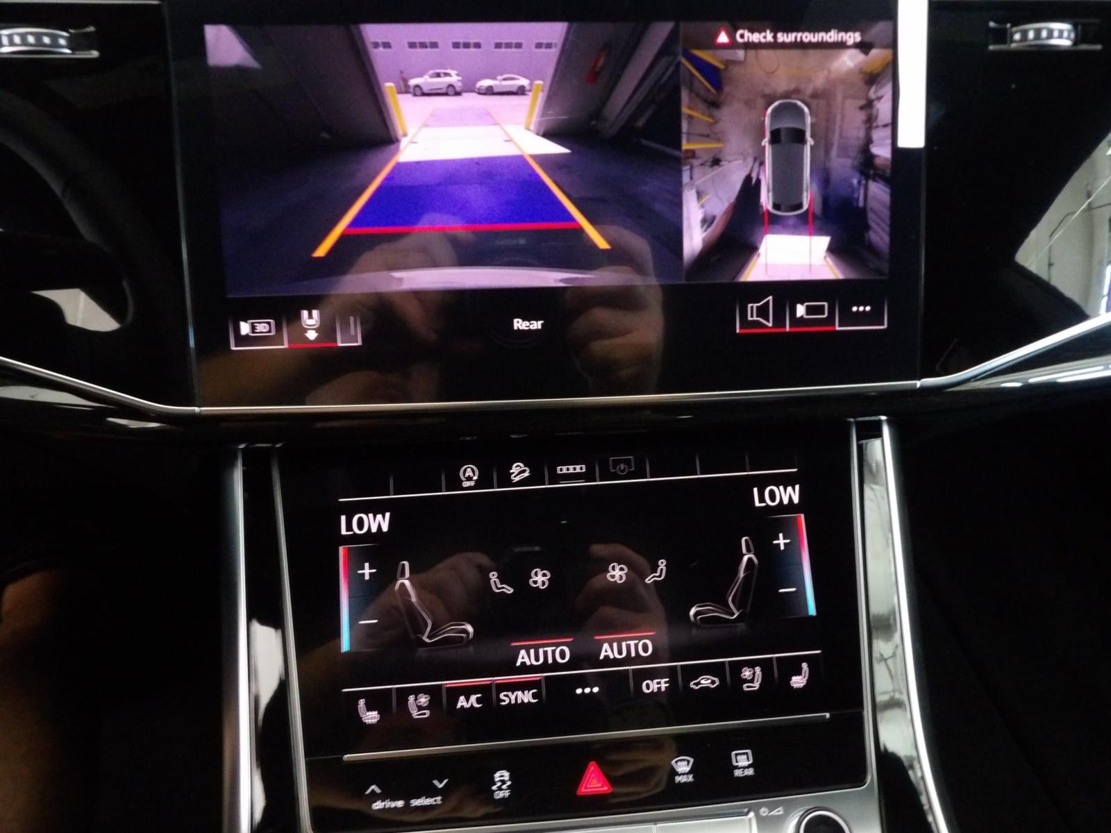 2025 Audi Q8 Premium Plus