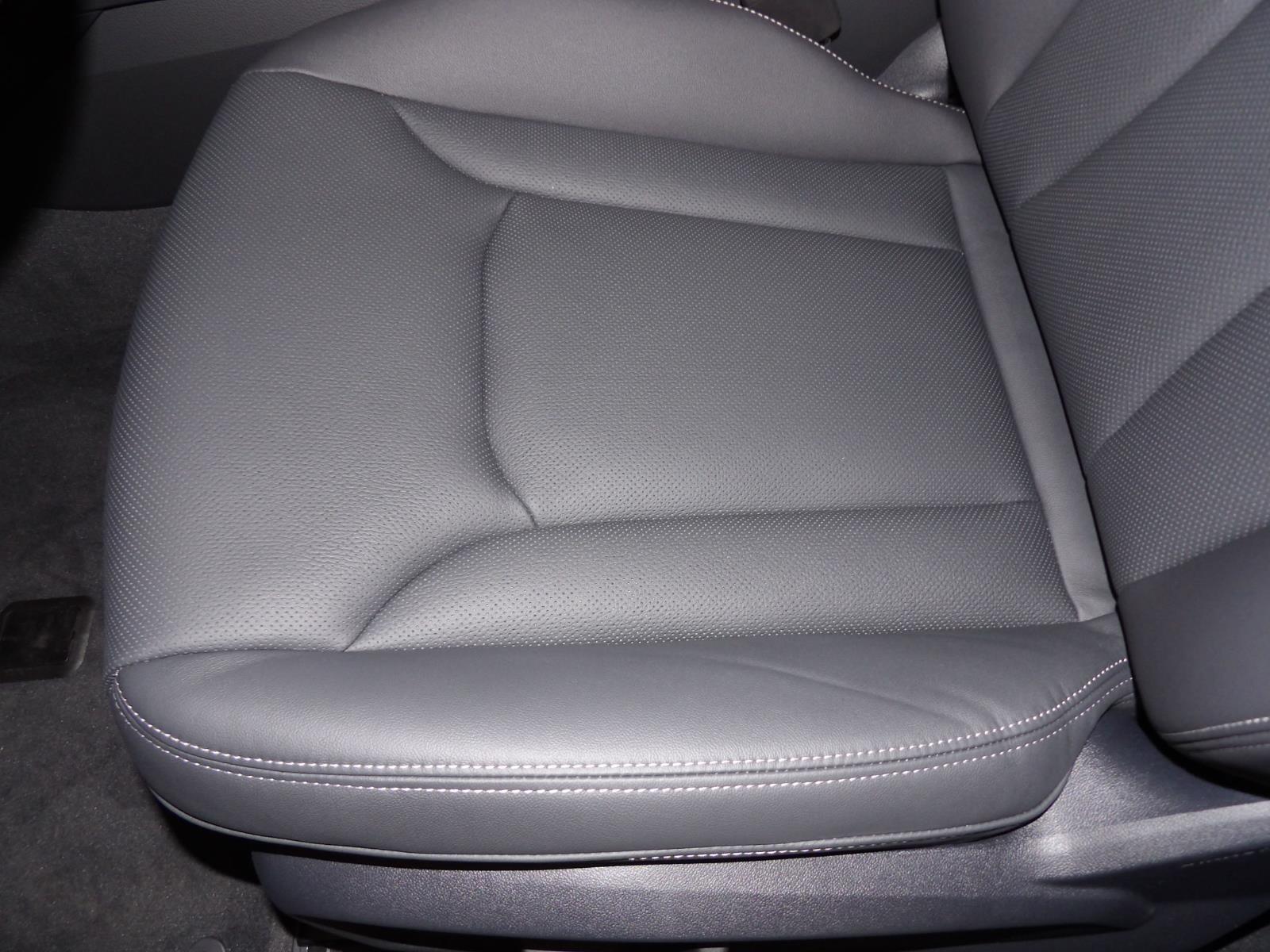 2025 Audi Q8 Premium Plus