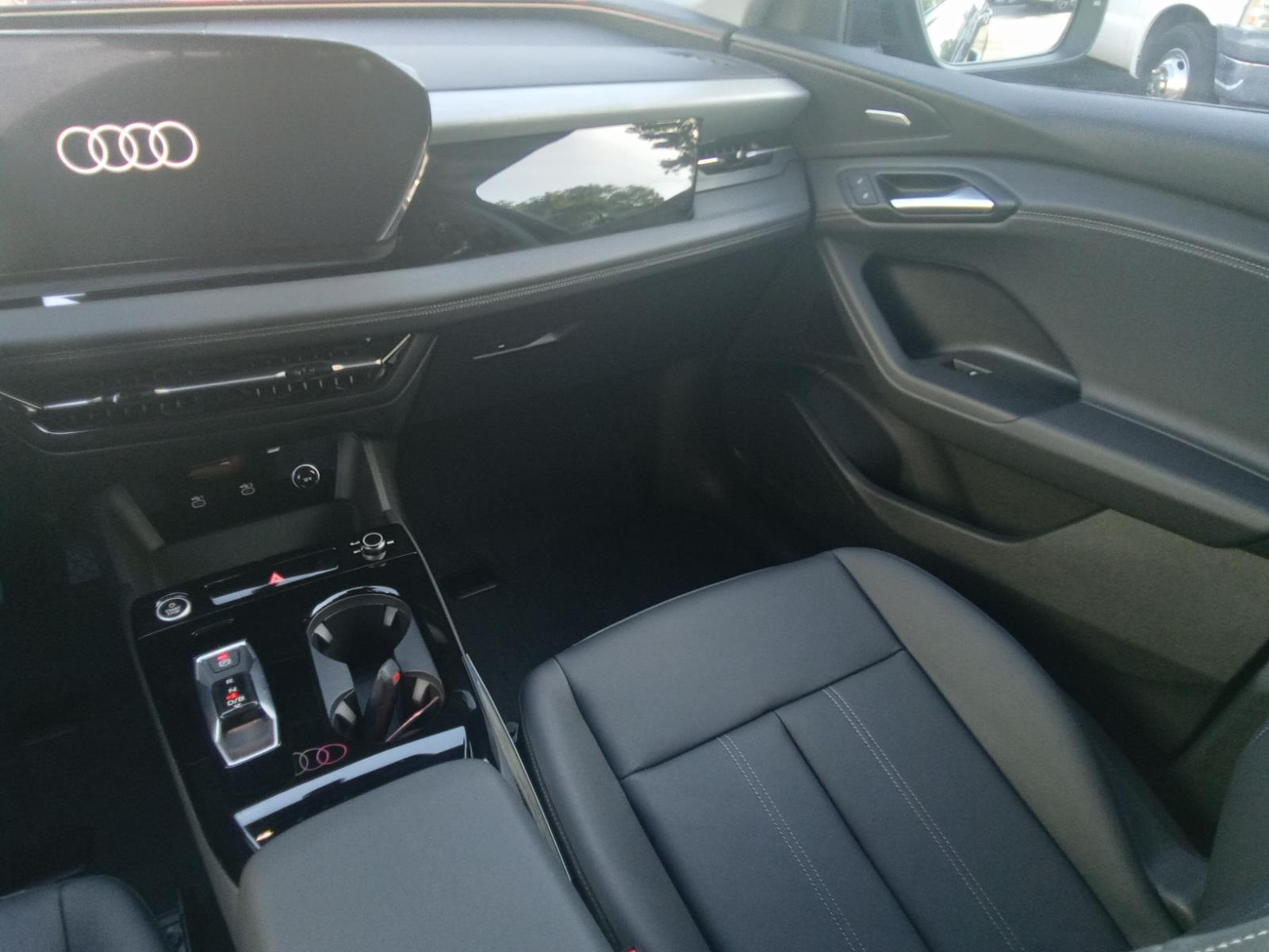 2025 Audi Q6 e-tron Premium Plus