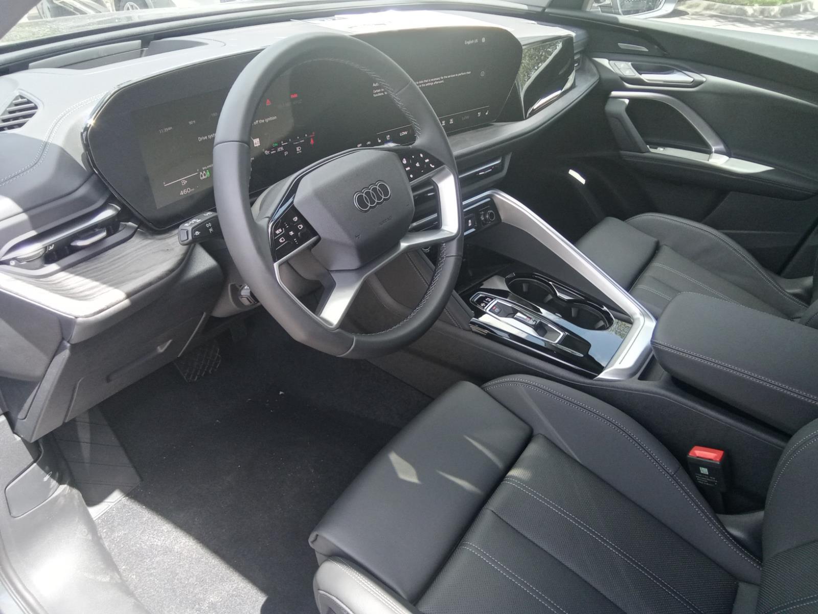 2025 Audi Q5 Premium Plus