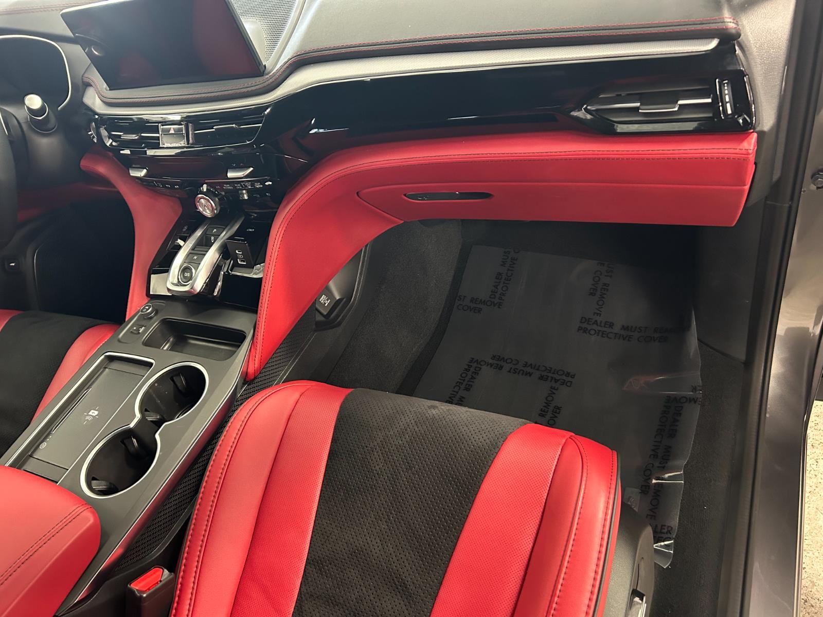 2025 Acura MDX w/A-Spec Package