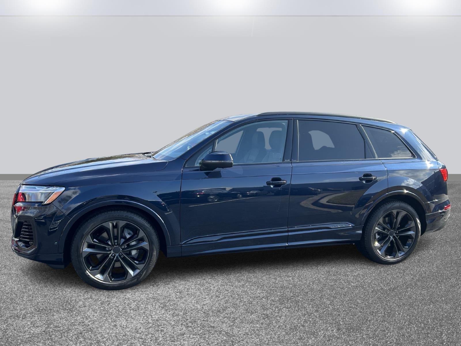 2026 Audi Q7 Premium Plus
