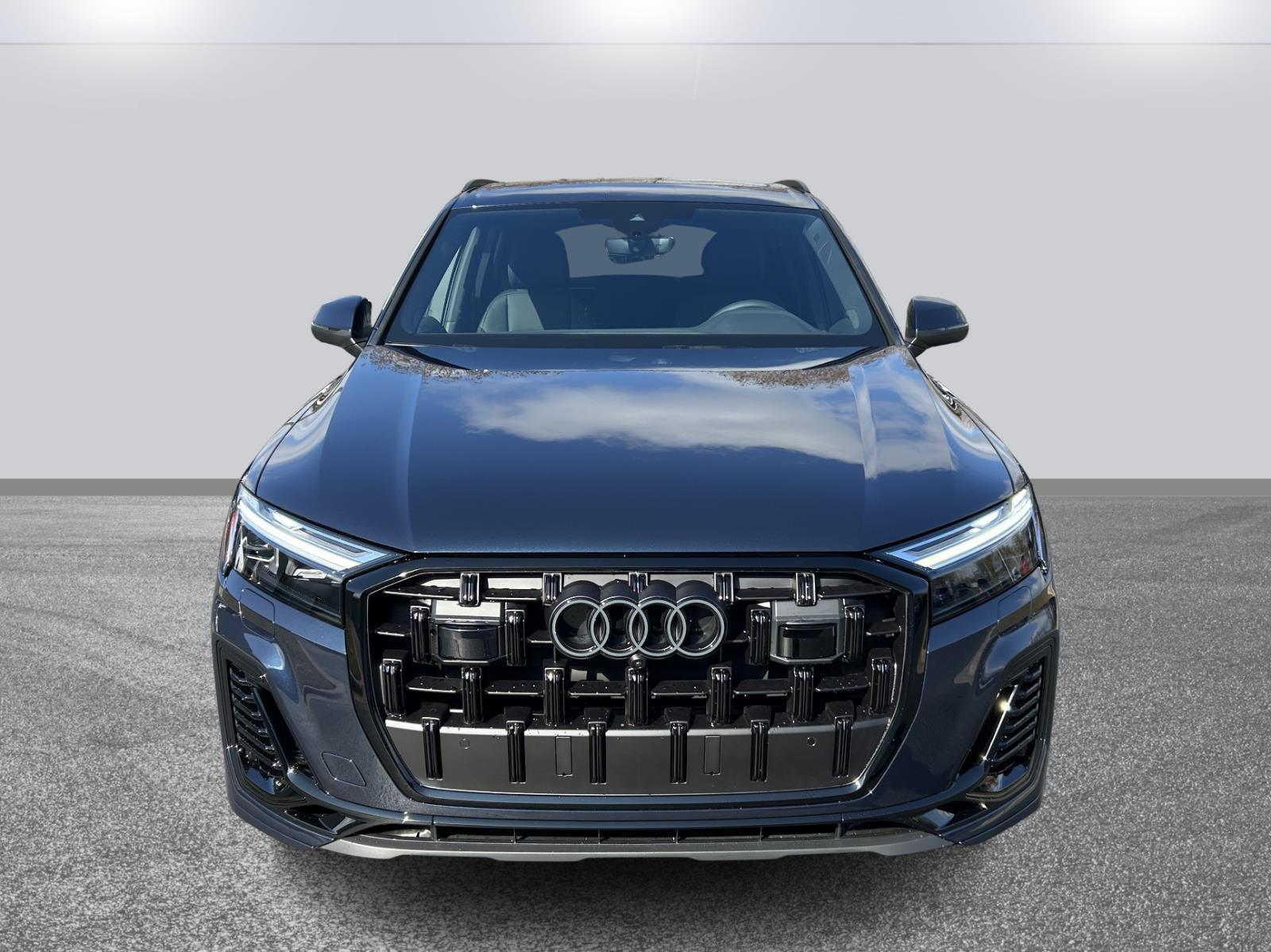 2026 Audi Q7 Premium Plus