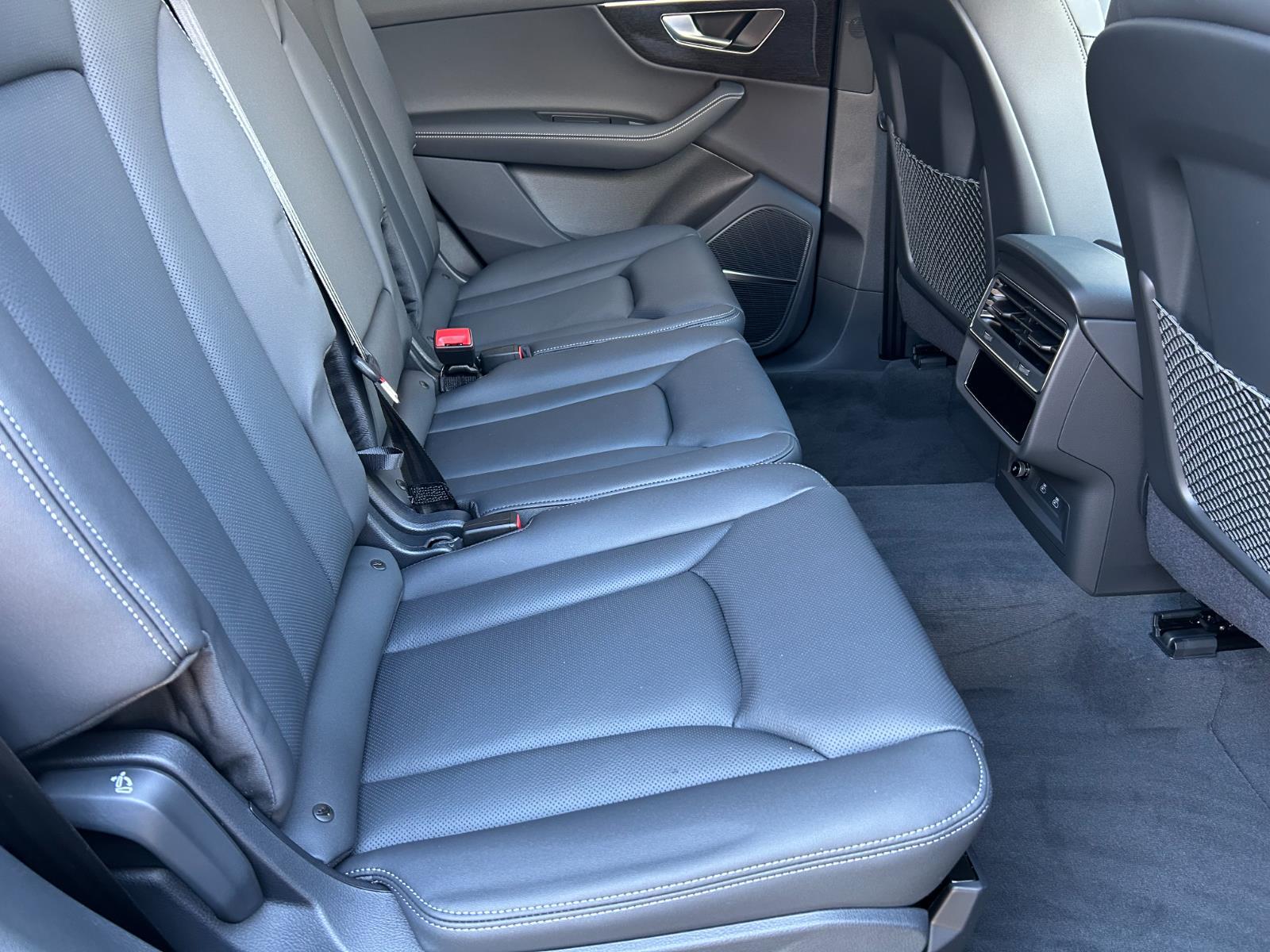 2026 Audi Q7 Premium Plus