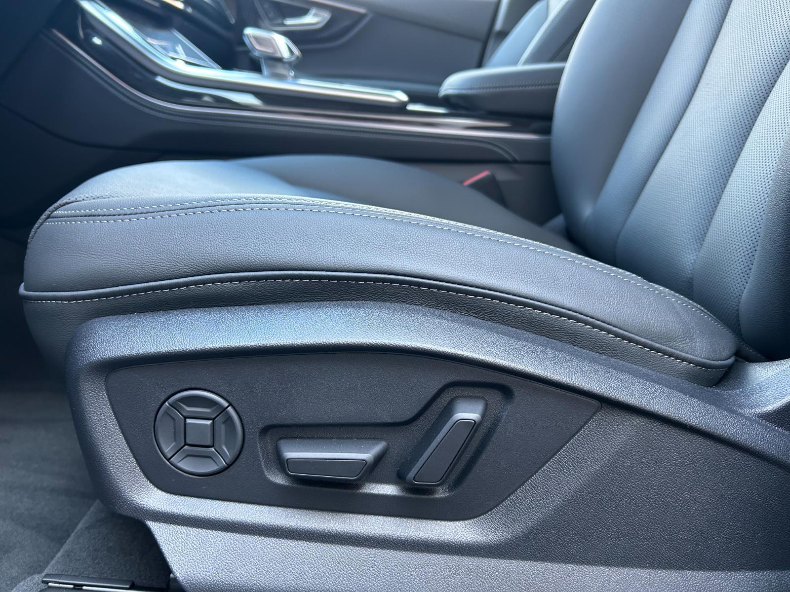 2026 Audi Q7 Premium Plus