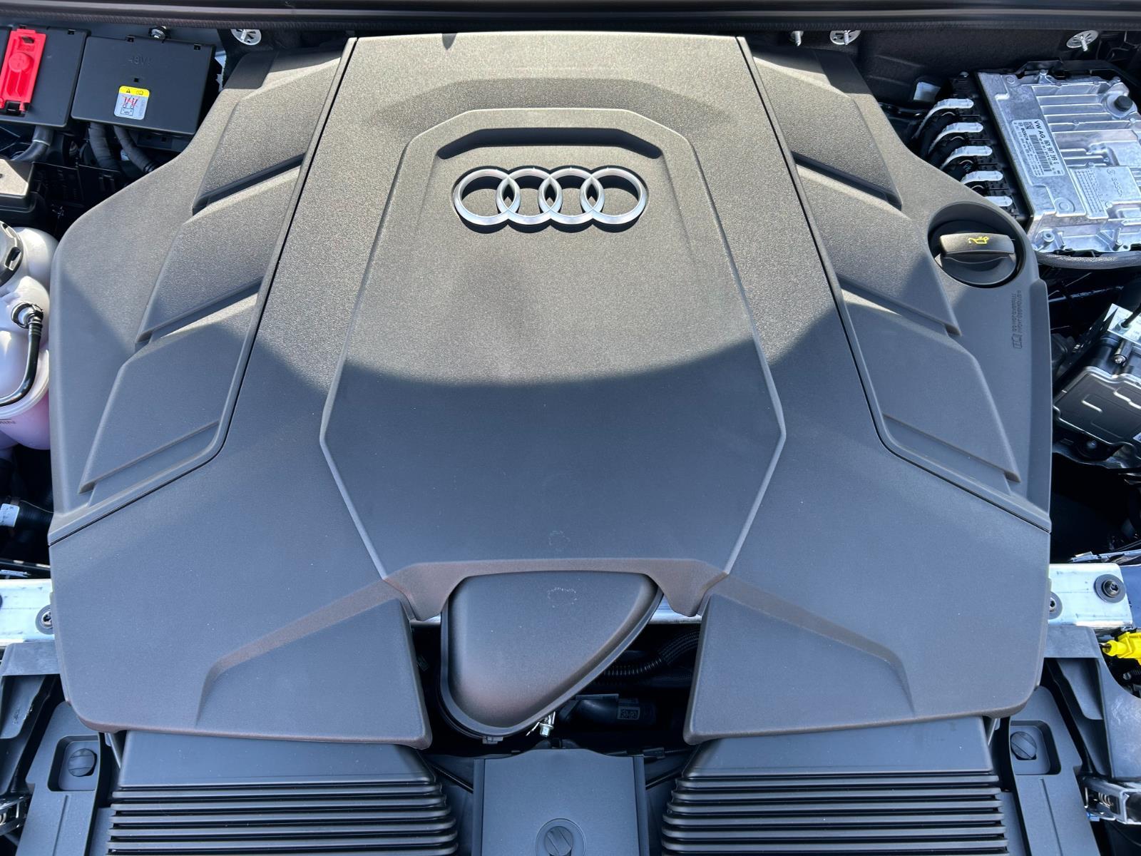 2026 Audi Q7 Premium Plus