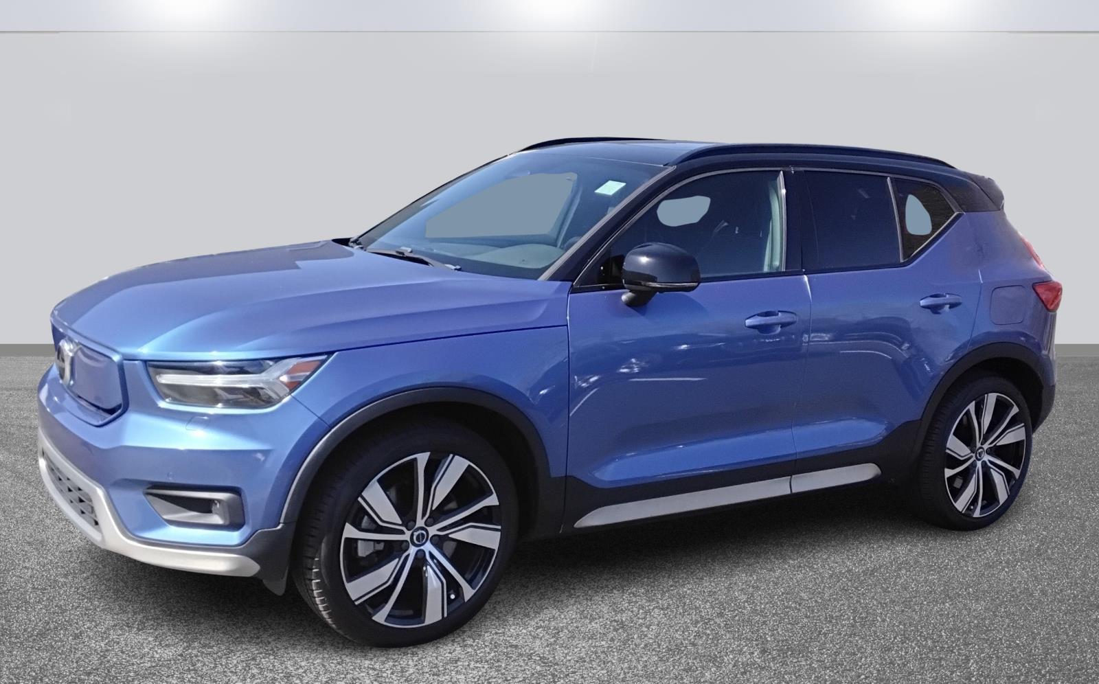 2021 Volvo XC40