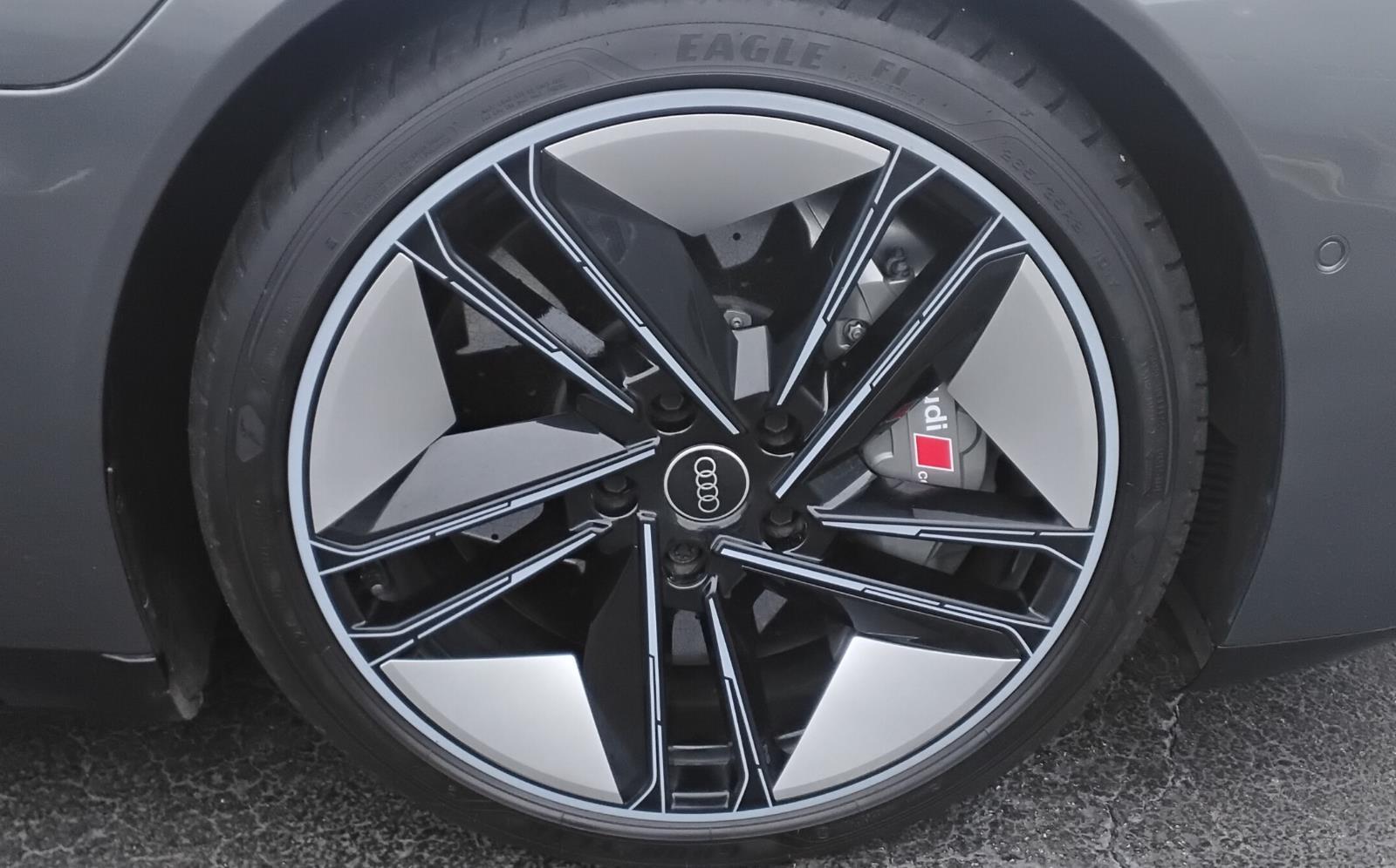 2023 Audi RS e-tron GT