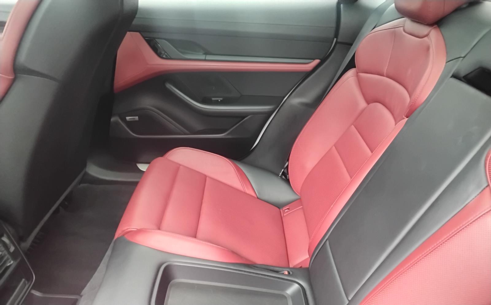 2020 Porsche Taycan 4S