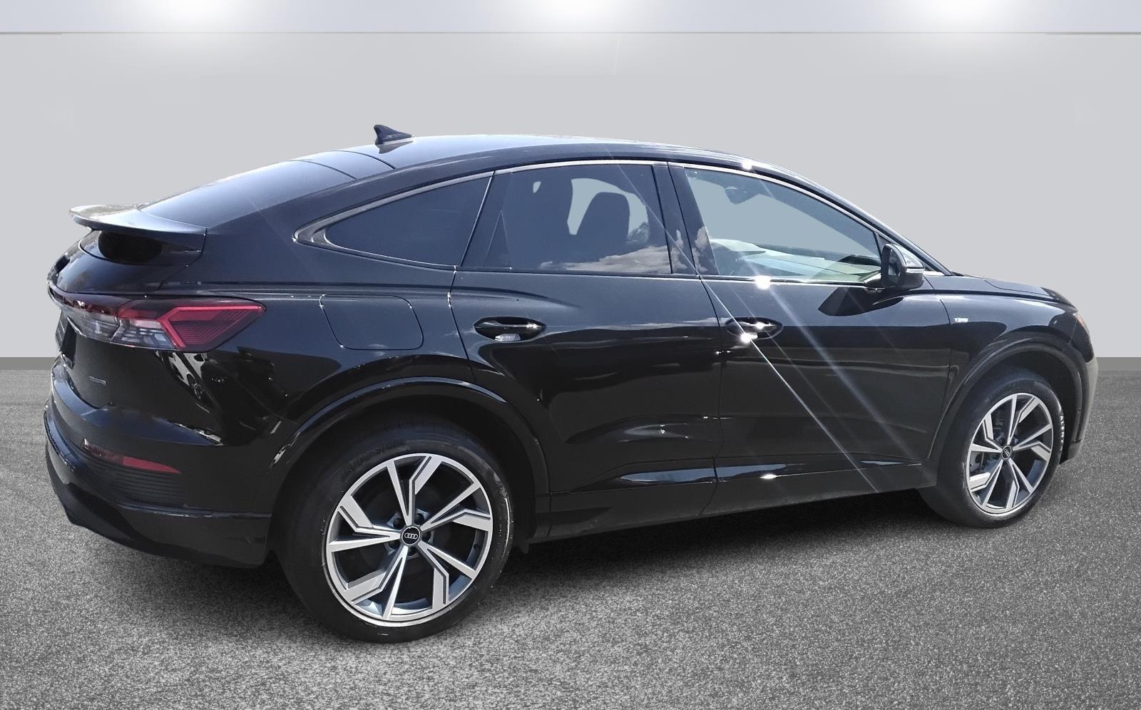 2023 Audi Q4 e-tron Sportback Premium Plus