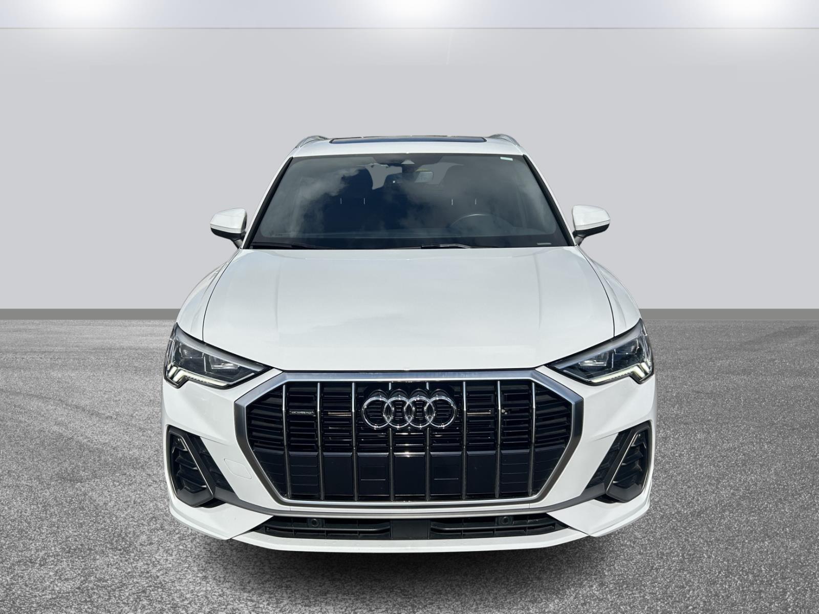 2024 Audi Q3 S line Premium Plus