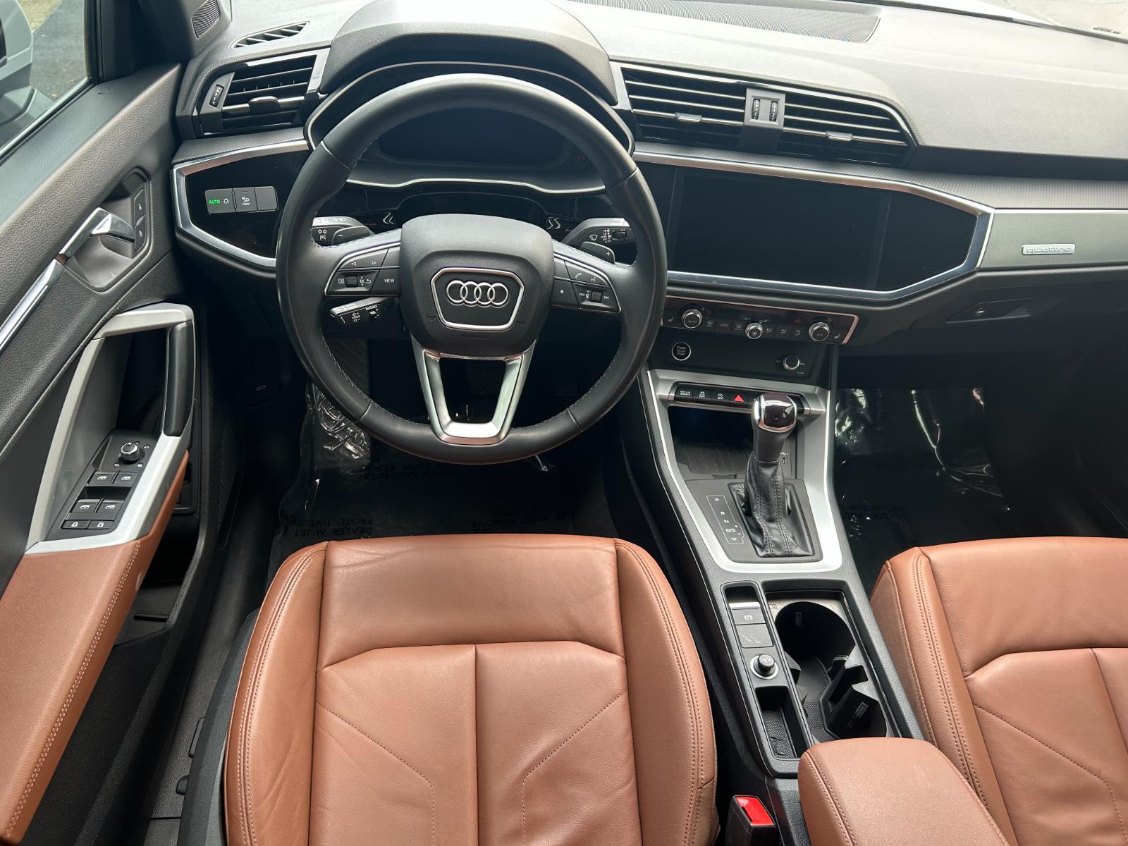 2024 Audi Q3 S line Premium Plus