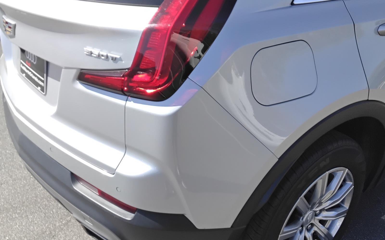 2021 Cadillac XT4 FWD Premium Luxury