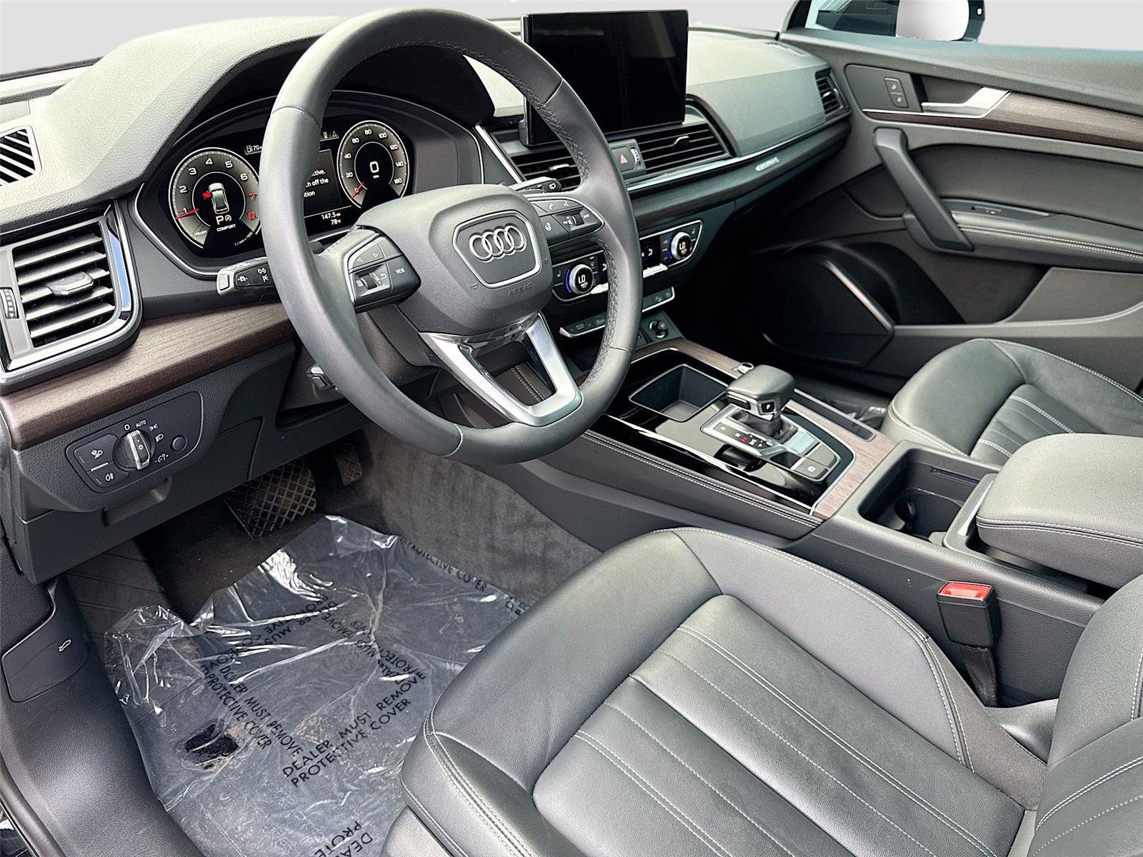 2022 Audi Q5 S line Premium Plus