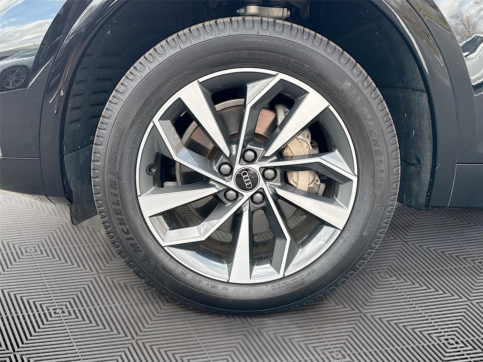 2022 Audi Q5 S line Premium Plus