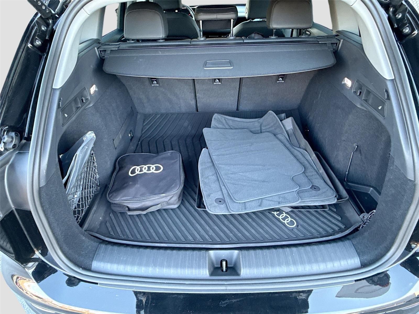 2025 Audi Q6 e-tron Premium Plus