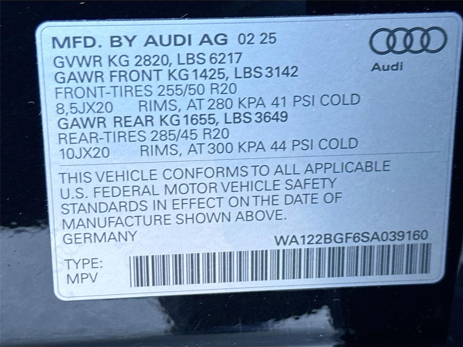 2025 Audi Q6 e-tron Premium Plus