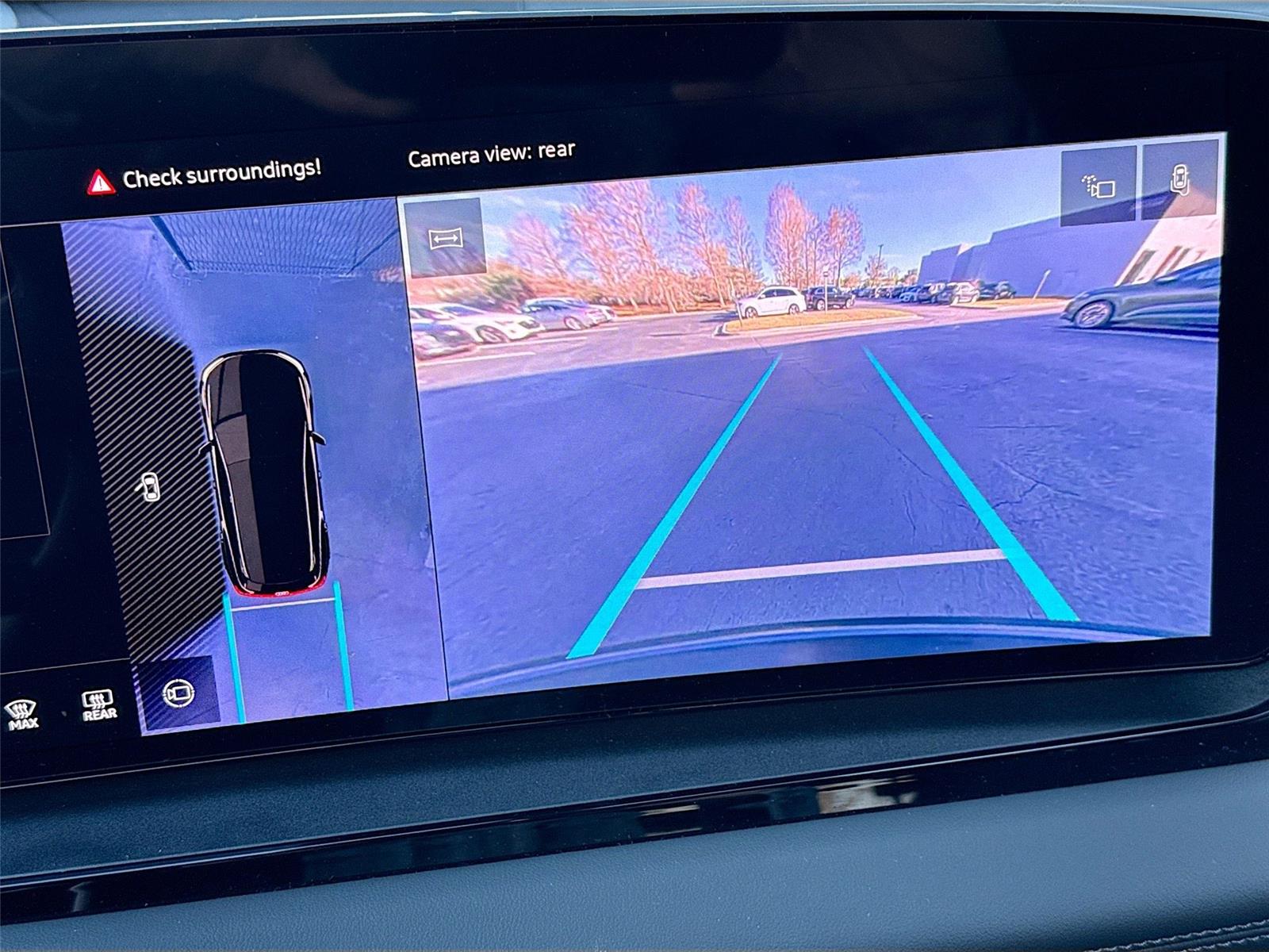 2025 Audi Q6 e-tron Premium Plus