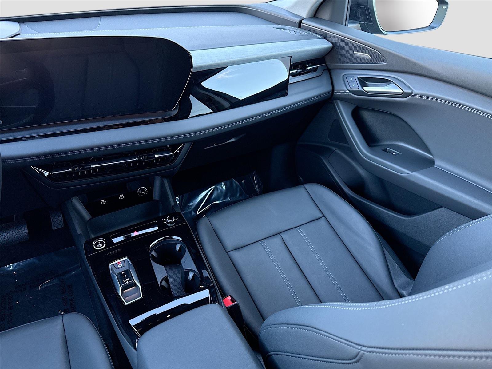 2025 Audi Q6 e-tron Premium Plus