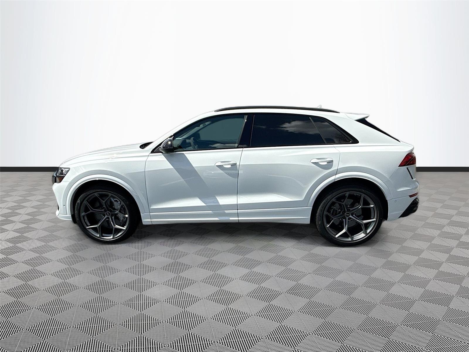 2026 Audi RS Q8 performance
