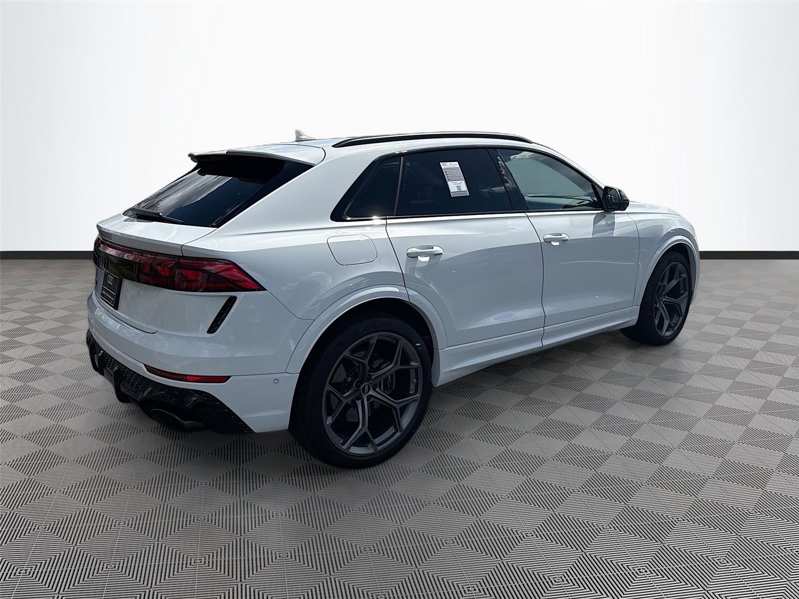 2026 Audi RS Q8 performance