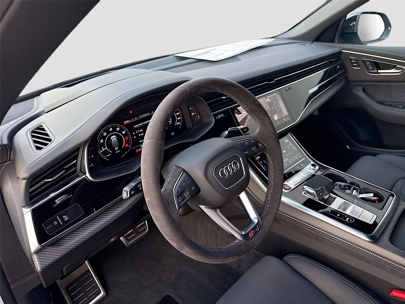 2026 Audi RS Q8 performance