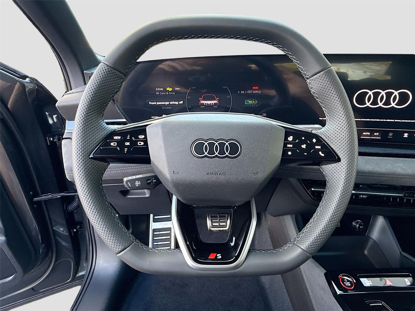 2025 Audi SQ6 e-tron Premium Plus