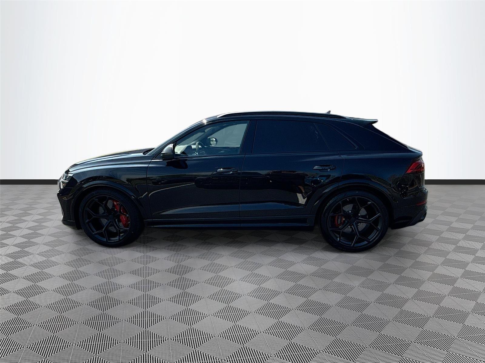 2026 Audi RS Q8 performance